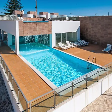 Ria By Premier Algarve *