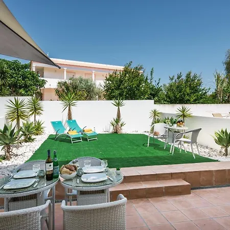 Ria By Premier Algarve *